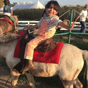 Meet your Posher, Jamie